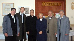 Kép: A Kárpát-medencei presbiterek köszöntése az Együttműködési megállapodás aláírása alkalmából