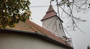 Kép: A megújult templom az Úr dicsőségét hirdeti Nagybáriban