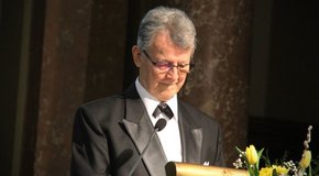 Kép: Dr. Erdélyi Géza nyugalmazott püspök búcsúztatása