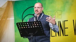 Kép: Az első lépés nem az enyém – Zarándokútra hív az imádság